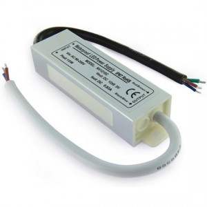 Transformateur 12 volts - 10 watts étanche IP67 achat prix pas cher